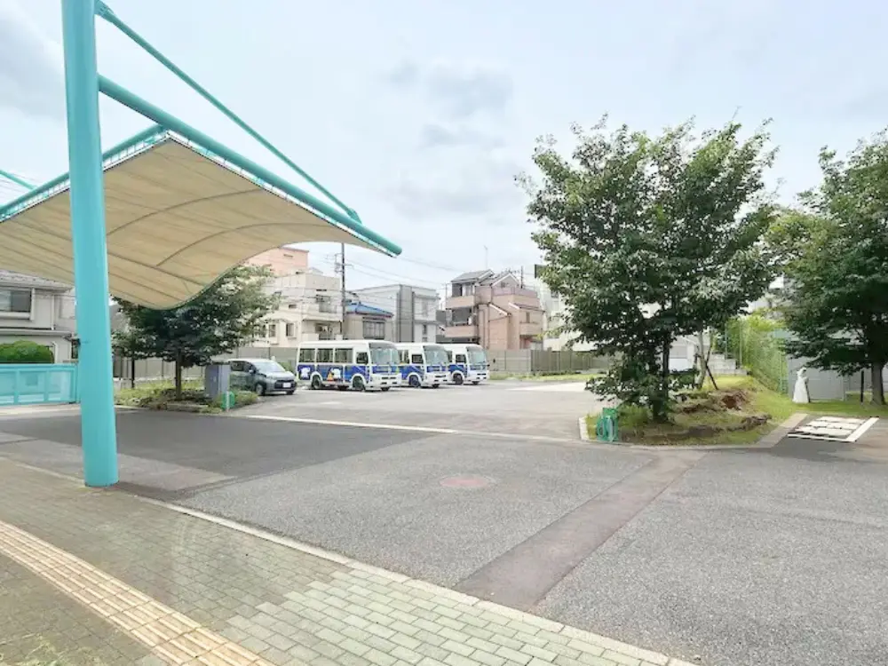 南門・祐育館